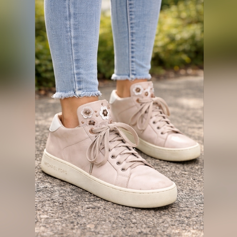 Michael Kors Floral High Top Sneakers Size 9 Blush Pink Leather Studded Lace Up